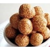 Lootkabazaar Homestyle Authentic Tilgul Laddoo/ Seasme Jaggery Laddoo(400 Grams)