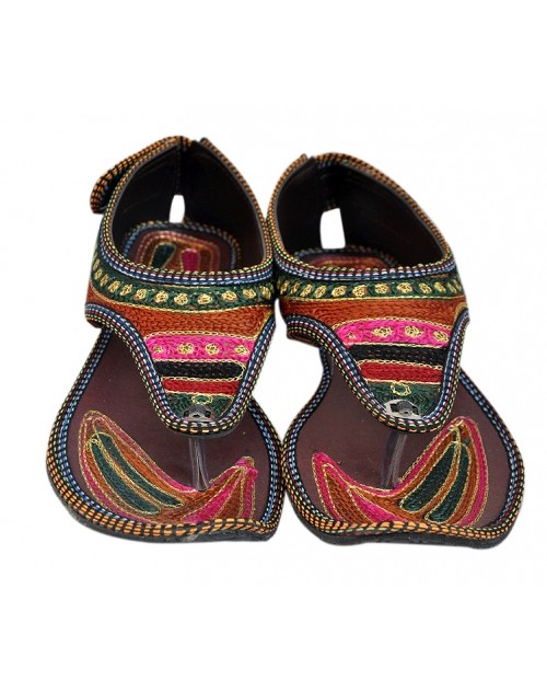 Leheria Wekro Sandal - Traditional